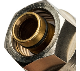 Угольник 90 с нар.резьбой (16х2,0х1/2) для металлопластиковых труб в Prandelli Multyrama 103.05.51.6 в Сочи 5